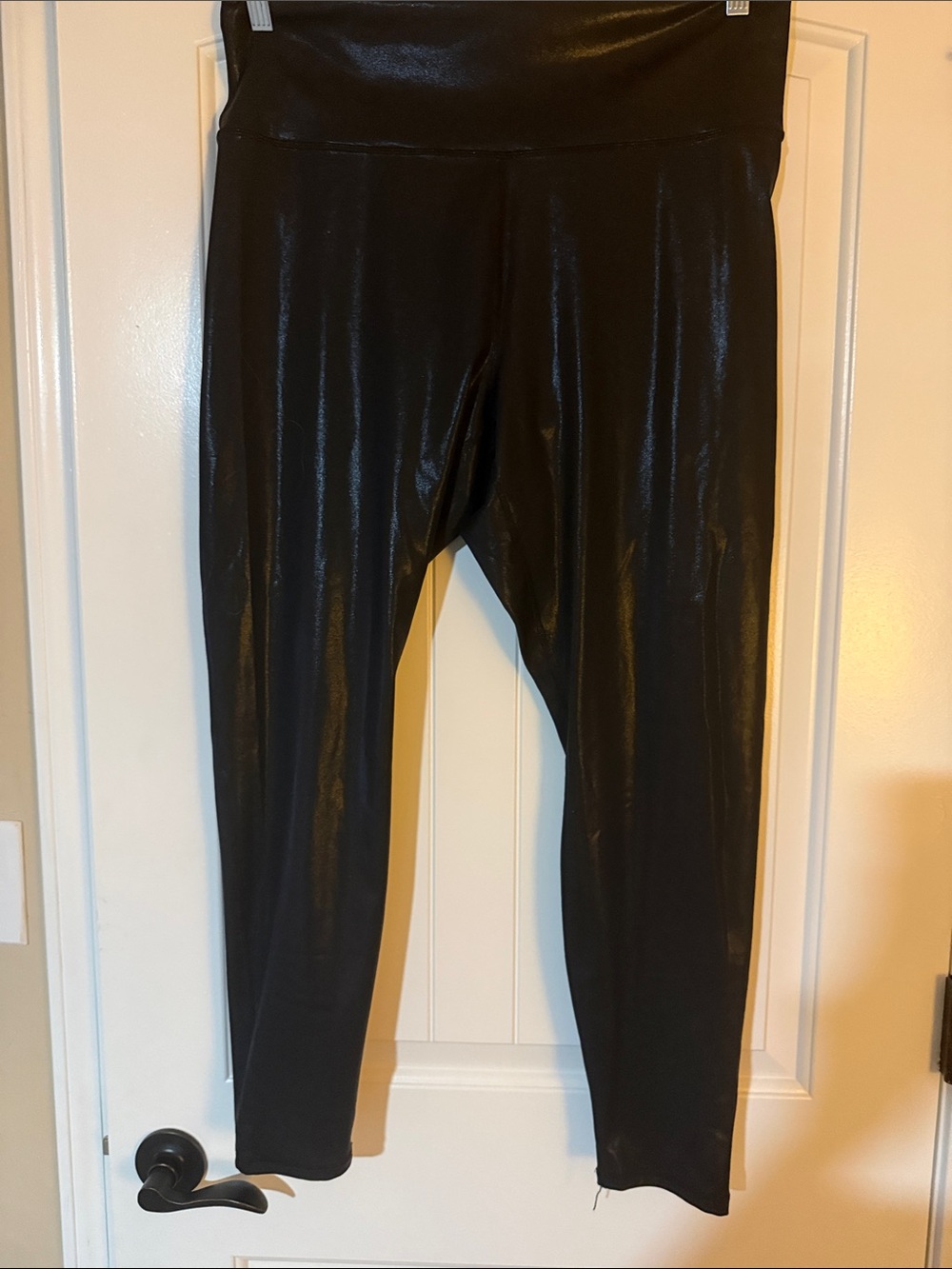 Black Shiny Fabletics Leggings